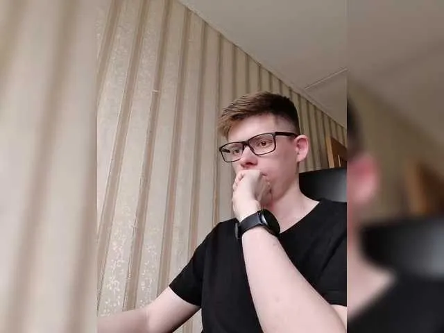 Live sex webcam photo for vladcat23 #291027998