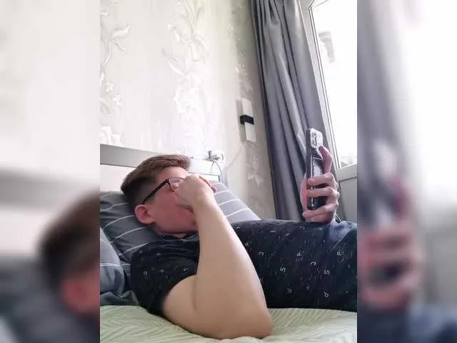 Live sex webcam photo for vladcat23 #291069664