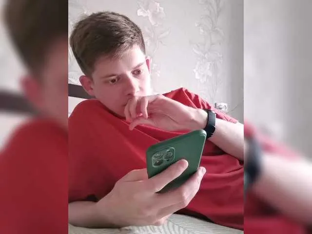 Live sex webcam photo for vladcat23 #291096995