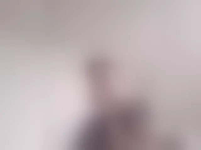Live sex webcam photo for vladcat23 #293063237