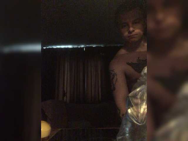 Live sex webcam photo for vladmirXXL #277768969