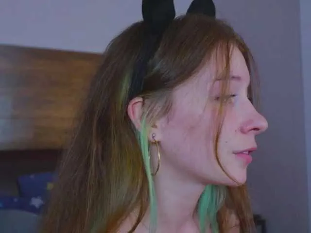 Live sex webcam photo for weedwave420 #274299261