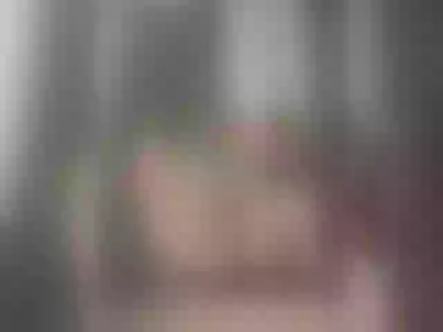 Live sex webcam photo for well-try #276221652