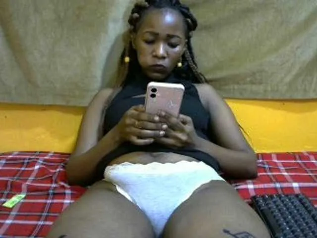 Live sex webcam photo for wet-doll1 #278057235