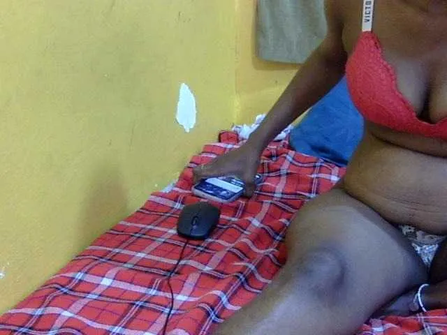 Live sex webcam photo for wet-doll1 #278189464