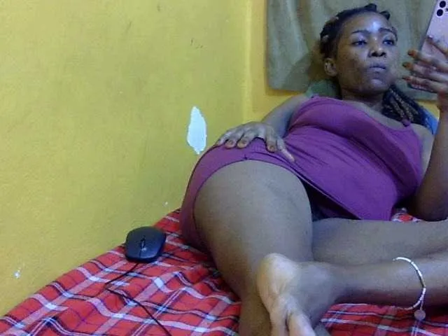 Live sex webcam photo for wet-doll1 #278232802