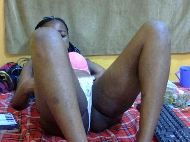 Live sex webcam photo for wet-doll1 #278279707