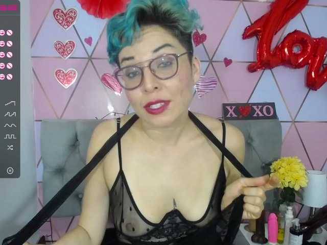 Live sex webcam photo for wetFrida #272509819