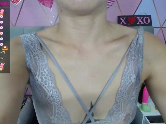 Live sex webcam photo for wetFrida #273335953