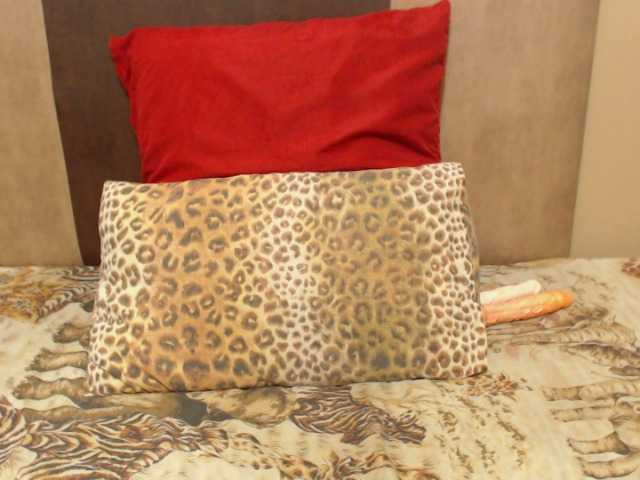 Live sex webcam photo for wetcreamy21 #273035454