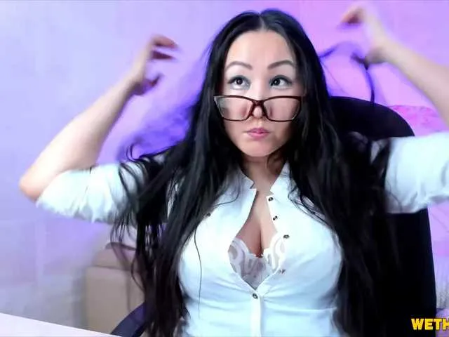 Live sex webcam photo for wethoneybee #291438087