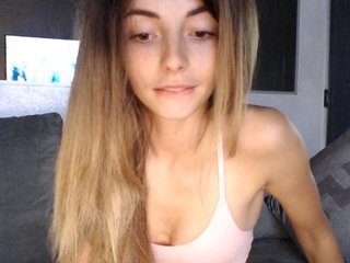 Live sex webcam photo for wetlilu #166807377