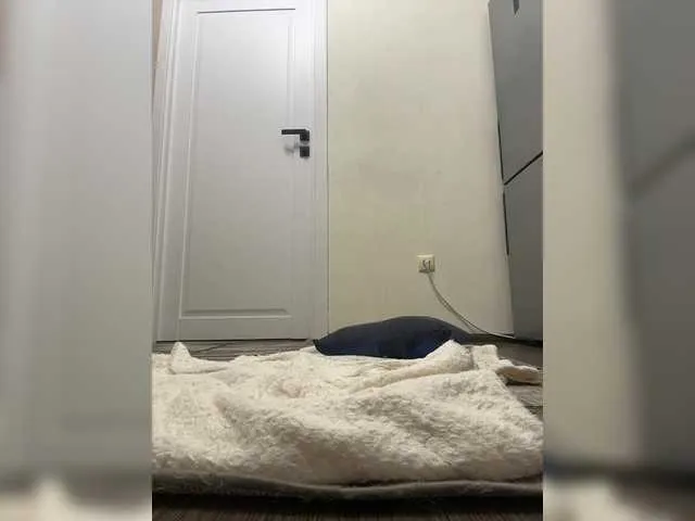 Live sex webcam photo for wetsexyladyy #292388561