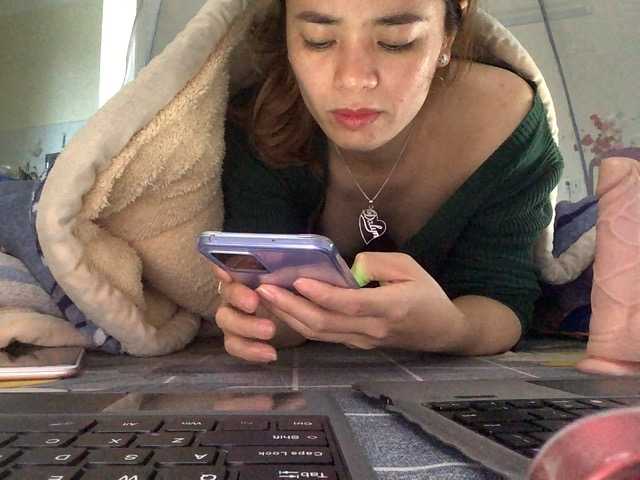 Live sex webcam photo for wettt12910 #272396156