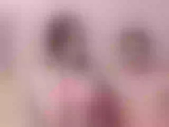 Live sex webcam photo for white-boo #291410261
