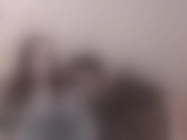 Live sex webcam photo for white-boo #292466341