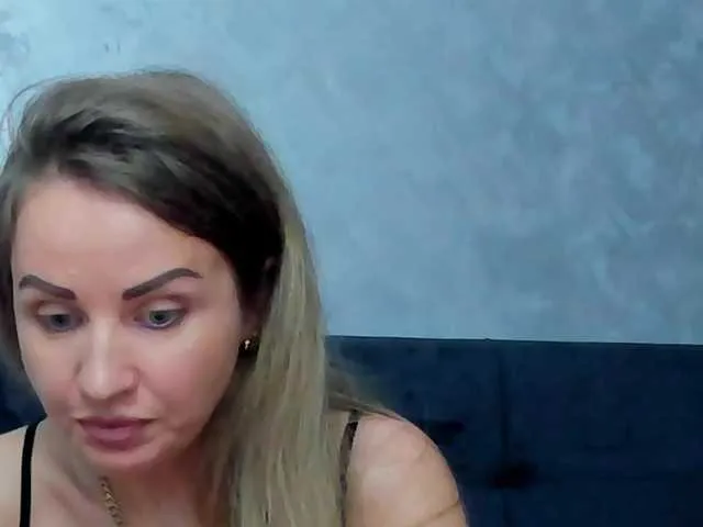 Live sex webcam photo for whiteAngel34 #292057863