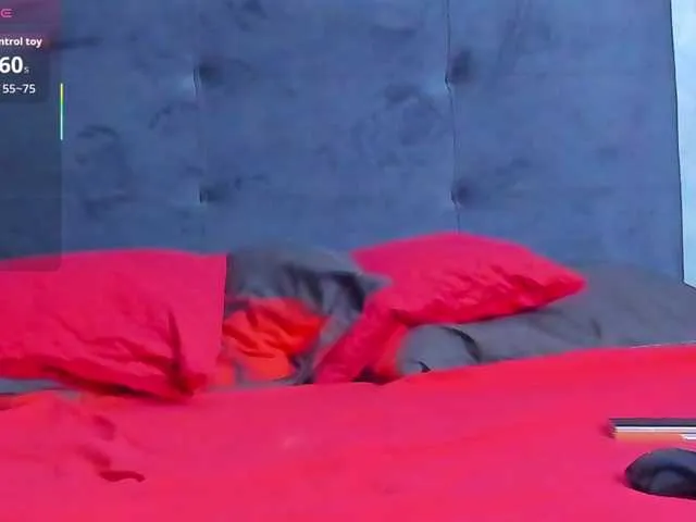 Live sex webcam photo for whiteAngel34 #292385928