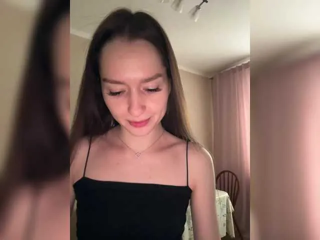 Live sex webcam photo for whiteTEAa #290334392