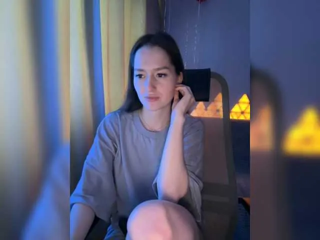 Live sex webcam photo for whiteTEAa #290642502