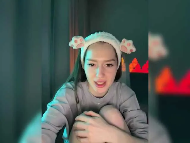 Live sex webcam photo for whiteTEAa #290801661