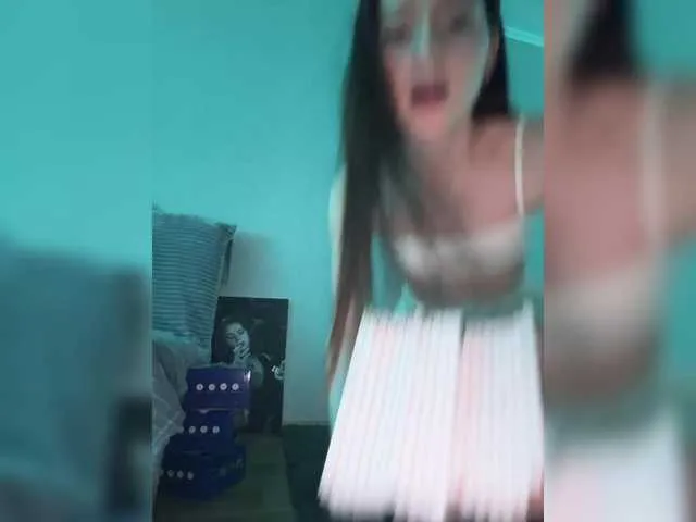 Live sex webcam photo for whiteTEAa #290845978