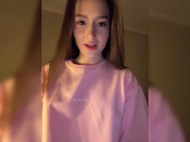 Live sex webcam photo for whiteTEAa #290946488