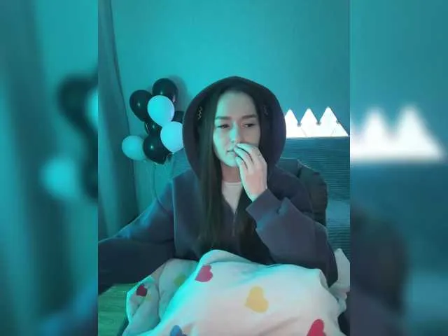 Live sex webcam photo for whiteTEAa #290975017