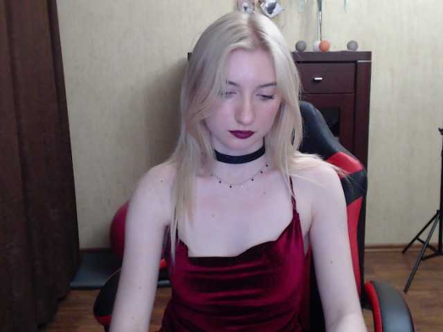 Live sex webcam photo for whiteprincess #273238340