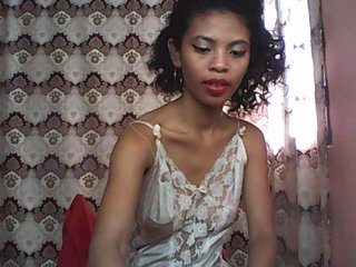 Live sex webcam photo for WhitepussyG #219474264