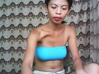 Live sex webcam photo for WhitepussyG #225578391