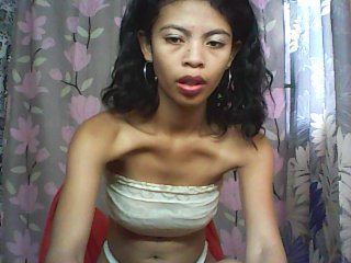 Live sex webcam photo for WhitepussyG #228805029