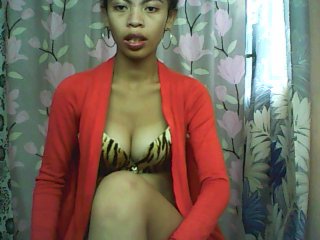 Live sex webcam photo for WhitepussyG #229293237