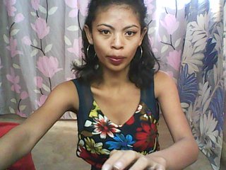 Live sex webcam photo for WhitepussyG #231435226