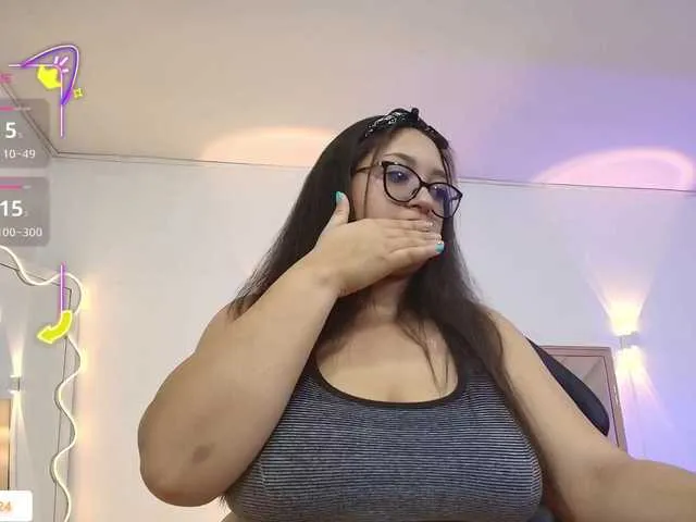 Live sex webcam photo for whitney-tay #291142944
