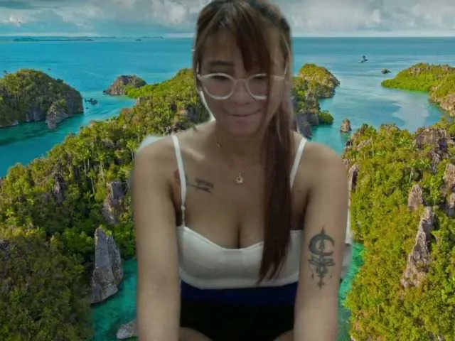 Live sex webcam photo for wildAlessia #273740464