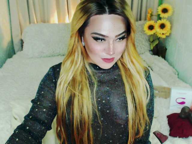 Live sex webcam photo for wildhotivana #290931471