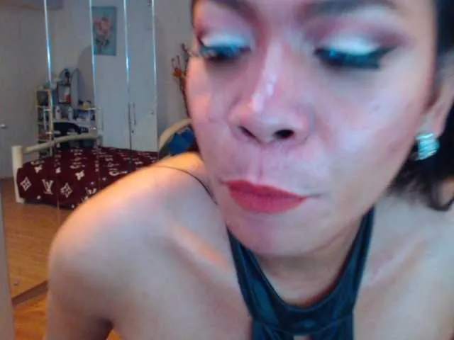 Live sex webcam photo for wildsexcum4u #274374634