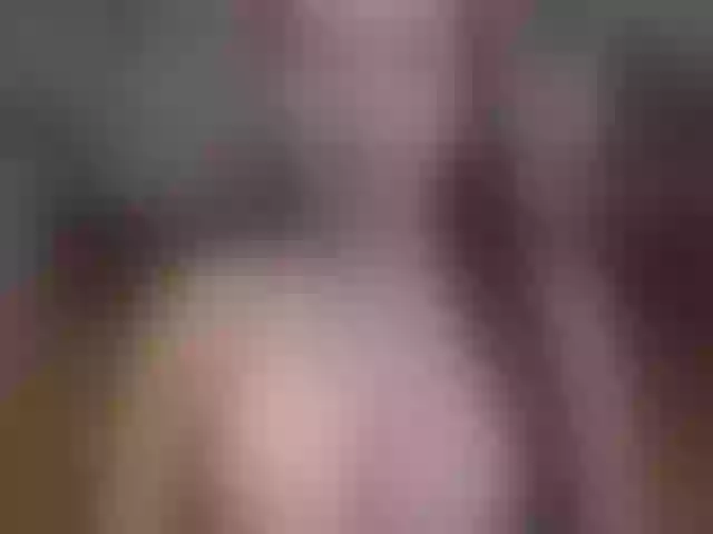 Live sex webcam photo for wildsexcum4u #277030271