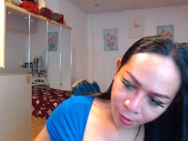 Live sex webcam photo for wildsexcum4u #277173667