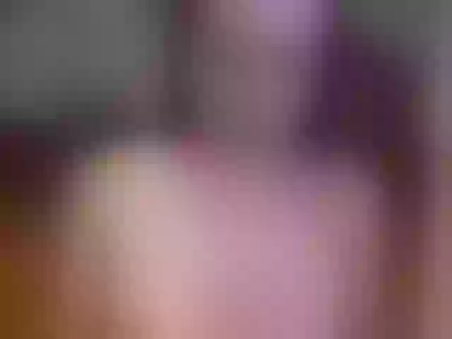Live sex webcam photo for wildsexcum4u #277271910