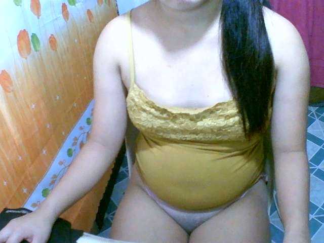 Live sex webcam photo for wildsexykitty #271963213