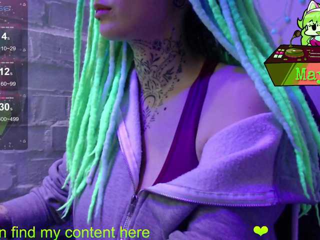 Live sex webcam photo for witchemma #277863388