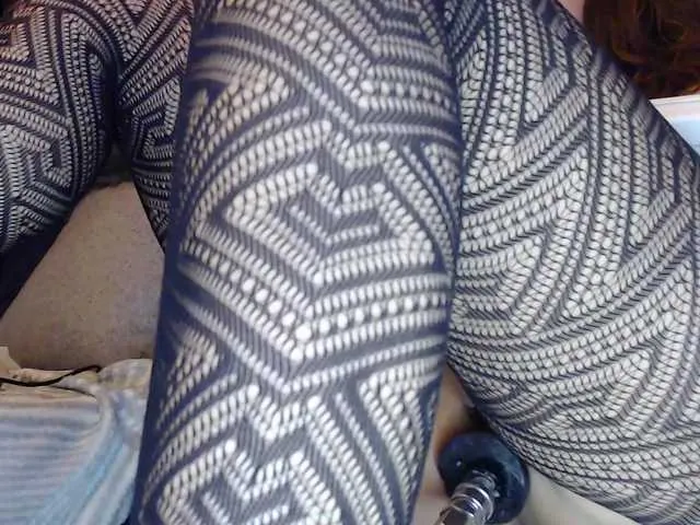 Live sex webcam photo for witycamofc #290872934