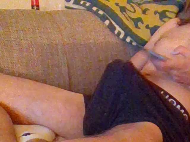 Live sex webcam photo for woked420 #290927716