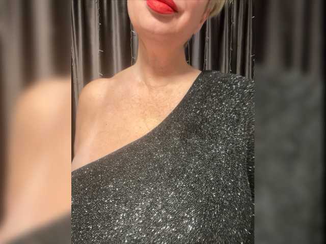 Live sex webcam photo for woman-1969 #277066317