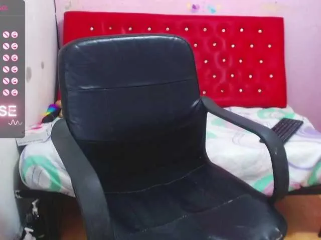Live sex webcam photo for wonderdiana #276346758
