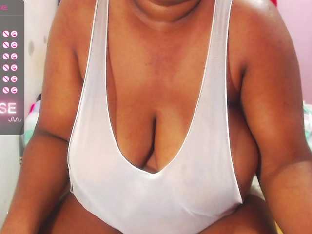 Live sex webcam photo for wonderdiana #277260672