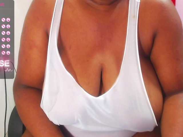 Live sex webcam photo for wonderdiana #277287661