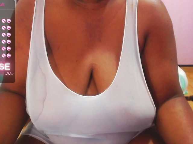 Live sex webcam photo for wonderdiana #277307204